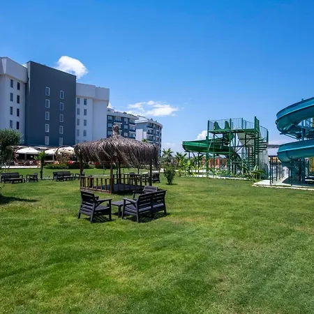 Jura Lara Hotel